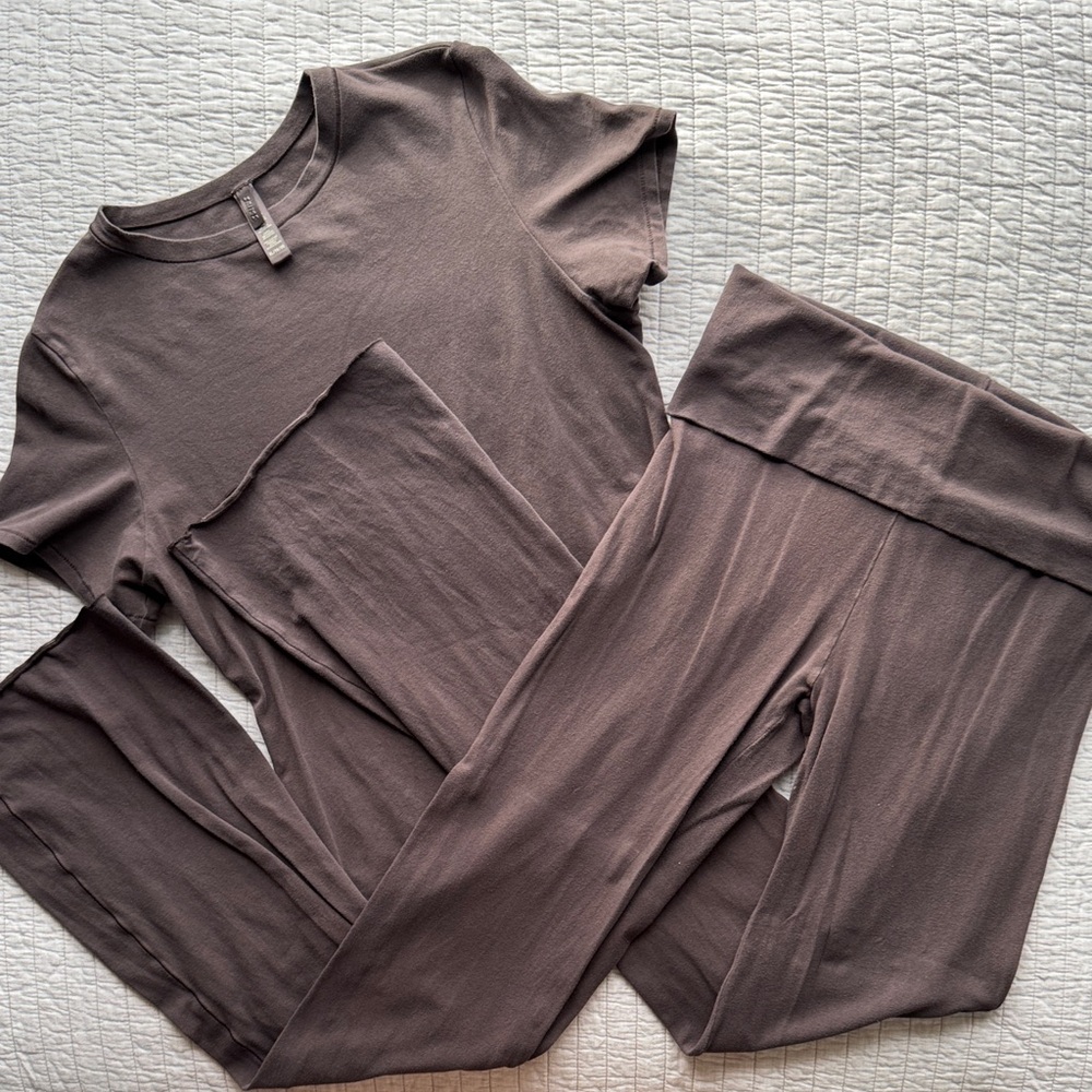 Skims Iron Cotton Jersey Set - Picture 3 of 11